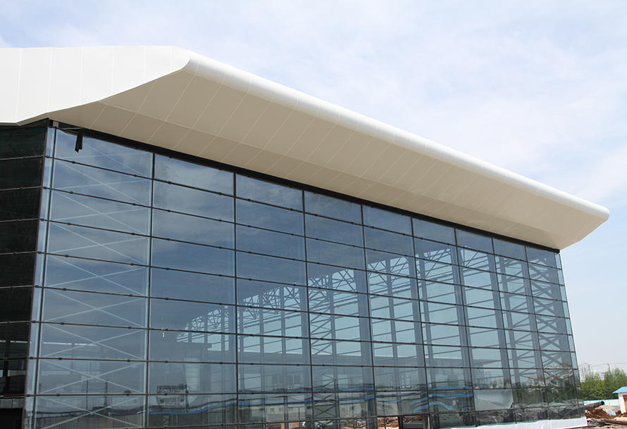 彩鋼巖棉夾芯板工藝如何？